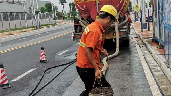 乌坡镇污水管道疏通清淤注意事项有哪些?