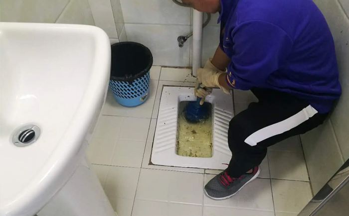 乌坡镇疏通蹲坑